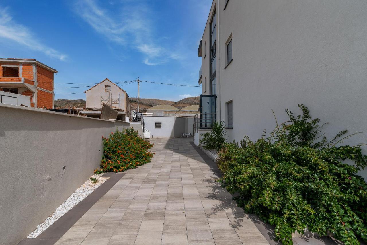 Apartman Lorena Trogir Kültér fotó