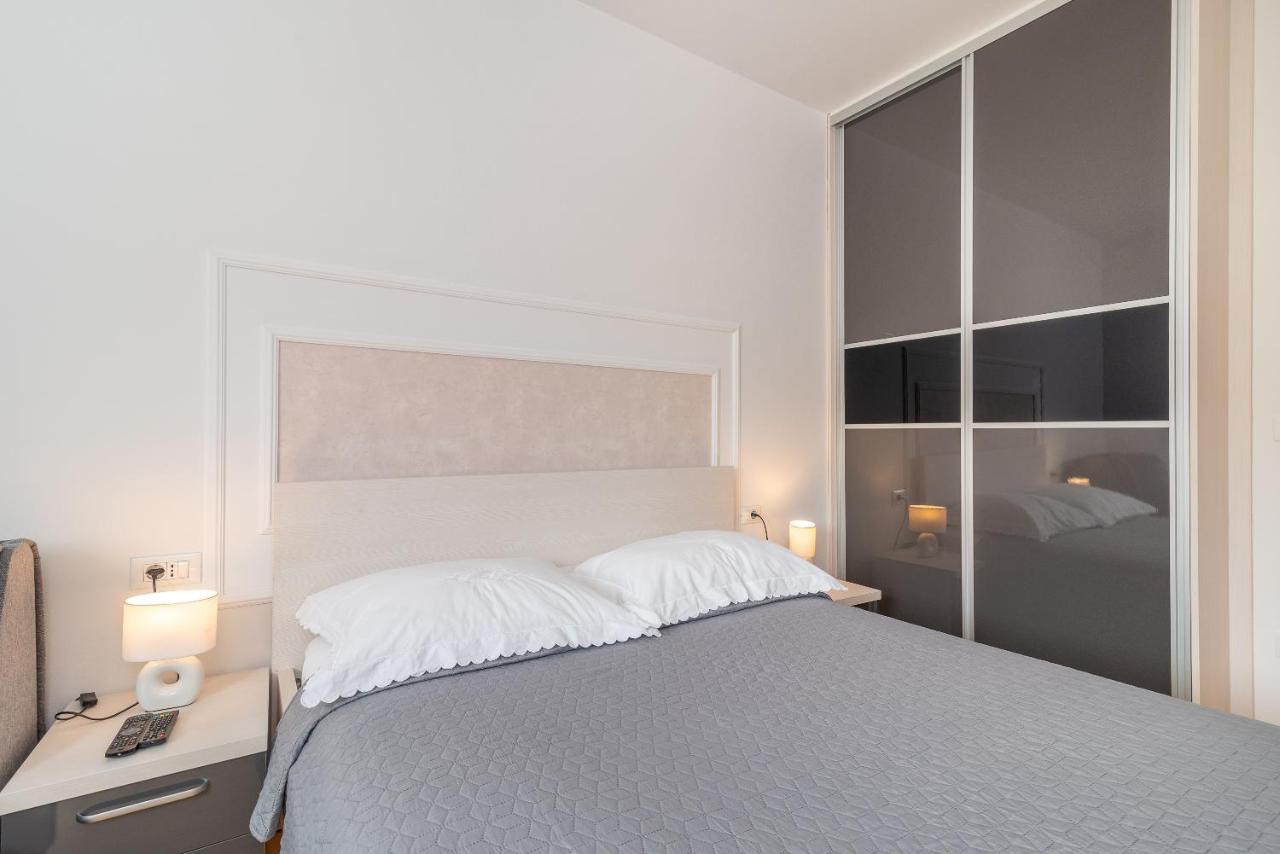 Apartman Lorena Trogir Kültér fotó