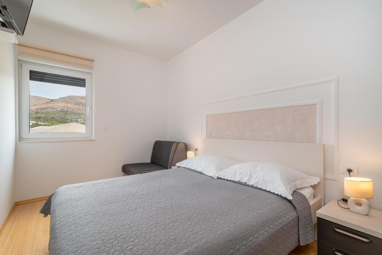 Apartman Lorena Trogir Kültér fotó